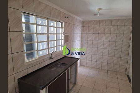 4_photo/94c8ca2c9b.90bd9ce7e18c11b8-ATLAS-0f12b8a3-6cba-4ffd-8201-0777e95afe72.jpg de casa à venda com 2 quartos, 70m² em Jardim San Diego, Campinas