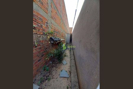 9_photo/94c8ca70f5.da84c251dc14712f-ATLAS-681bc46f-3331-4765-8ff7-2fe7515de744.jpg de casa à venda com 2 quartos, 70m² em Cidade Singer, Campinas