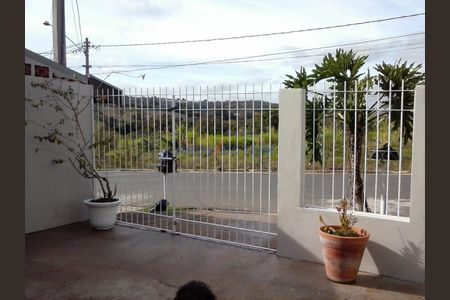 6_photo/94c8cbd05d.206353ecc2220d31-ATLAS-a01e97f4-9da9-407b-88d8-074be6fec1bc.jpg de casa à venda com 2 quartos, 47m² em Loteamento Parque Centenario, Campinas