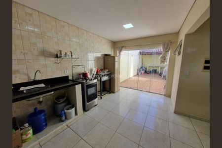 8_photo/94c8cbd1a1.1aa5b8f538f3adaf-ATLAS-27de7b60-63cf-4a14-b887-d48700f92f11.jpg de casa à venda com 3 quartos, 47m² em Loteamento Parque Centenario, Campinas