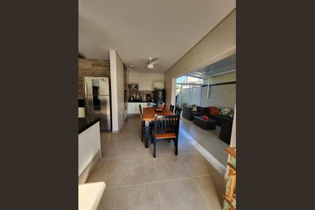 3_photo/94c8cbd899.ceff8192393c33de-ATLAS-08ca6320-72f9-44f4-bcba-6fb40e0c1ad9.jpg de casa à venda com 3 quartos, 280m² em Swiss Park, Campinas