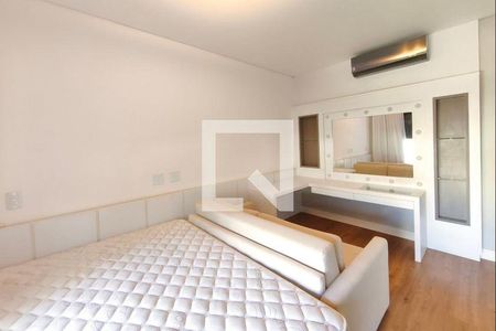 39_photo/94c8cbde39.d5a0f355ba531730-ATLAS-428b1793-05f1-4d1e-8f42-c26bf8ab93df.jpg de casa à venda com 4 quartos, 400m² em Swiss Park, Campinas