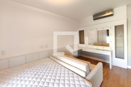 40_photo/94c8cbde39.d5a0f355ba531730-ATLAS-ec0084c2-a45d-40f5-8f11-e7369d3cff61.jpg de casa à venda com 4 quartos, 400m² em Swiss Park, Campinas