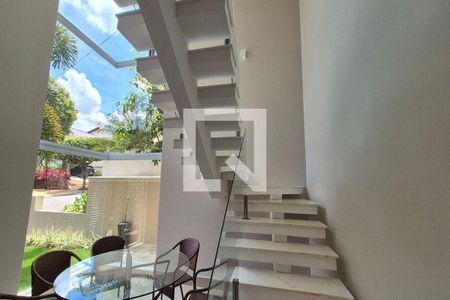 14_photo/94c8cbe157.b8a9f91cb517b5ed-ATLAS-17c609cc-054d-4d7f-9e0c-c62411bb0e0f.jpg de casa à venda com 3 quartos, 249m² em Swiss Park, Campinas