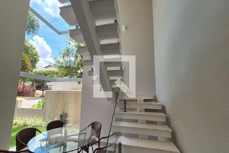 13_photo/94c8cbe157.b8a9f91cb517b5ed-ATLAS-cec96272-7d99-4a79-b775-aab96bdd3471.jpg de casa à venda com 3 quartos, 249m² em Swiss Park, Campinas