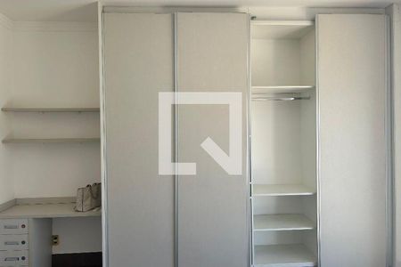 50_photo/94c8cbe48b.94f797356aedc676-ATLAS-6dd2265a-9931-44c8-942e-1543fa3a2fd2.jpg de casa à venda com 4 quartos, 252m² em Swiss Park, Campinas