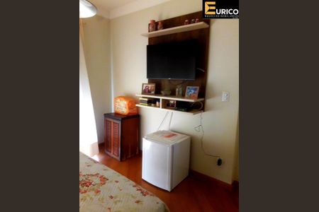 6_photo/94c8cbe4b3.447a9fcdafd242e8-ATLAS-248777d2-32ee-4b41-b042-62d9f53a4fb4.jpg de casa à venda com 4 quartos, 256m² em Swiss Park, Campinas