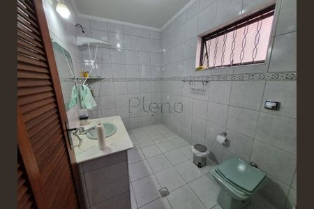 2_photo/94c8cc1c6b.5b63f18bcccc212e-ATLAS-37596121-f3fa-48dc-b1b5-d1cc07afba76.jpg de casa à venda com 3 quartos, 238m² em Parque Jambeiro, Campinas