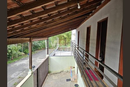 7_photo/94c8cc1de1.e100dba37721dde7-ATLAS-a2f1e12f-69d6-4e70-b251-f502db84c158.jpg de casa à venda com 4 quartos, 162m² em Parque Jambeiro, Campinas