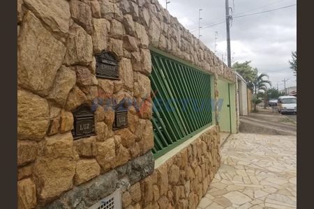 12_photo/94c8cc1e93.b760bf5d8bb46efe-ATLAS-49814fbb-5510-4f5d-9fa0-d41ea96af6c6.jpg de casa à venda com 3 quartos, 250m² em Parque Jambeiro, Campinas