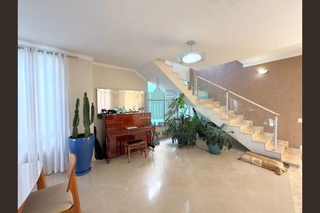 8_photo/94c8cc2ca7.93b8fa184532727f-ATLAS-396606b5-1eaa-4b66-900e-e7666c4eab83.jpg de casa para alugar com 4 quartos, 407m² em Parque Lausanne, Valinhos
