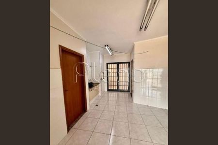 7_photo/94c8cd84b3.74a96c0b2c4b8c29-ATLAS-ef9ab583-f7f3-4706-978e-035e0a4f42c3.jpg de casa à venda com 3 quartos, 235m² em Jardim Imperial, Valinhos