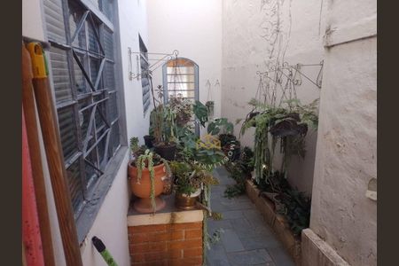 6_photo/94c8cd994d.ee31d1fd9df23408-ATLAS-b13a7c10-7c6b-4cbd-a8e5-3ce66599fc51.jpg de casa à venda com 3 quartos, 200m² em Vila Coqueiro, Valinhos