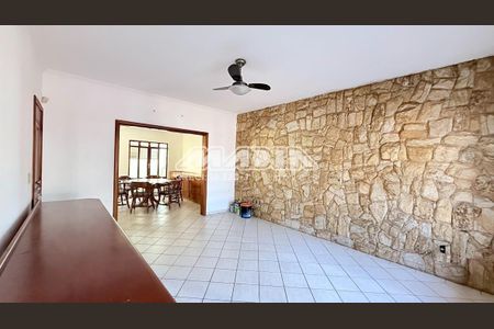 10_photo/94c8cd9953.fbcd7a2e7ac63d93-ATLAS-2d549dbd-7a9b-4388-a326-94932cd7e3ae.jpg de casa à venda com 3 quartos, 285m² em Vila Coqueiro, Valinhos