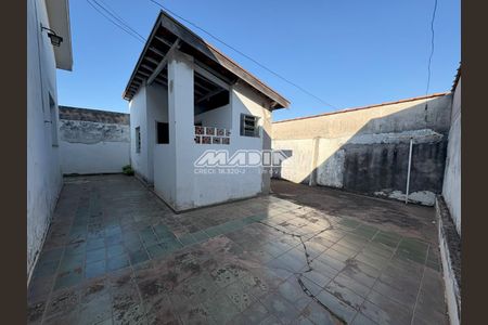 9_photo/94c8cd9b83.c3f00cfadba54684-ATLAS-663ce8fb-7b54-48b5-8ec0-600c8ae7fdc2.jpg de casa à venda com 3 quartos, 230m² em Vila Papelao, Valinhos