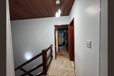 5_photo/94c8cda00b.ceff8192393c33de-ATLAS-561eb2f1-1ece-4876-80c3-cdf0126ca5b5.jpg de casa à venda com 4 quartos, 244m² em Santa Marina, Valinhos