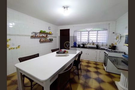 8_photo/94c8cda029.128826cfbcac2629-ATLAS-44b22fd2-536b-483b-9e4c-1ee0de40f9e4.jpg de casa à venda com 3 quartos, 210m² em Jardim Santo Antonio, Valinhos