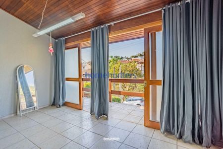 7_photo/94c8cdd66f.42bbfebb77d8a945-ATLAS-2c6dbbe7-52fe-44f9-b6d5-54d0199381e8.jpg de casa para alugar com 4 quartos, 290m² em Vila Faustina II, Valinhos