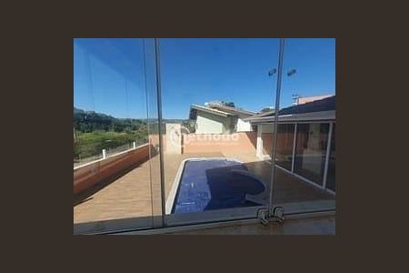 5_photo/94c8ce0837.2a774ece37cbfa00-ATLAS-0c5f57b0-3fe7-42ea-a8bc-5fb9948ae7b9.jpg de casa de condomínio para alugar com 4 quartos, 350m² em Santa Cruz, Valinhos