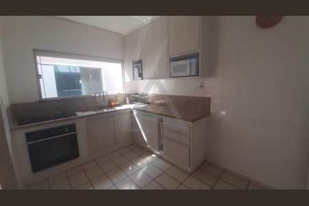 16_photo/94c8ce561d.470e3b4ecc8ee2ef-ATLAS-889e98bc-6243-4622-892a-269f67e5bd54.jpg de casa à venda com 2 quartos, 167m² em Jardim Itatiaia, Campinas