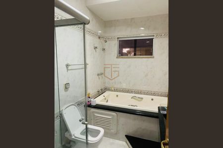 3_photo/94c8ce5f49.40d9156f2e18fdd4-ATLAS-28ea170b-6e49-41cd-b809-416c7e1e7c20.jpg de casa à venda com 3 quartos, 298m² em Jardim Carlos Lourenço, Campinas