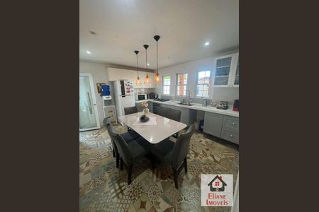 9_photo/94c8ce6181.a5aae0993012fdde-ATLAS-358fac8f-96a7-4831-94b1-3052f3b1a94f.jpg de casa à venda com 4 quartos, 230m² em Jardim Maisa, Campinas