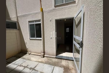 21_photo/94c8ce6701.ceff8192393c33de-ATLAS-c31d4cb0-ada3-40eb-bb65-0b96927e0f0a.jpg de casa à venda com 2 quartos, 48m² em Jardim Esmeraldina, Campinas