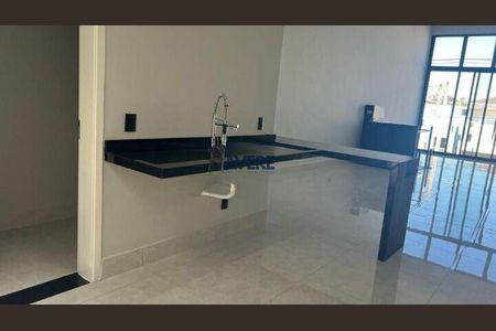 9_photo/94c8ce77c1.db829c6054abc860-ATLAS-892996f5-500e-49ad-ba7e-eed01dfbba23.jpg de casa de condomínio à venda com 3 quartos, 215m² em Jardim America II, Valinhos