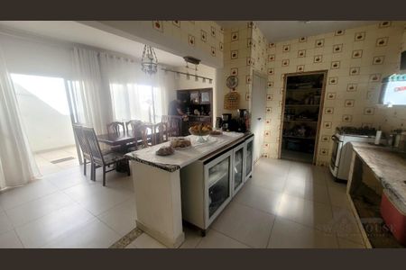 5_photo/94c8ce868f.9dc265fb8839c2a9-ATLAS-195345ef-59a4-46a8-ad57-a55dbcb6fba6.jpg de casa para alugar com 3 quartos, 215m² em Vila Formosa, Campinas