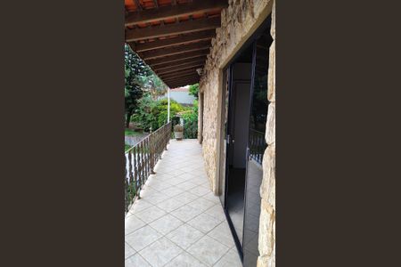 11_photo/94c8ce8bb9.b0c9be0884e142d1-ATLAS-eff034b5-29cd-41fa-9af6-5c41ef42ac09.jpg de casa à venda com 4 quartos, 240m² em Jardim Estoril, Campinas