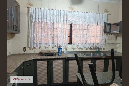 9_photo/94c8ce9473.e3cfebc9e947c571-ATLAS-54d3c3aa-e442-4d1e-8da8-43729e67d799.jpg de casa à venda com 3 quartos, 260m² em Jardim dos Oliveiras, Campinas