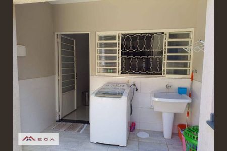 6_photo/94c8ce99a3.ceff8192393c33de-ATLAS-6b71d1f5-0f27-4cae-96fb-ca3815e63763.jpg de casa à venda com 3 quartos, 193m² em Jardim São Vicente, Campinas