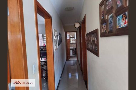 10_photo/94c8ce99a3.ceff8192393c33de-ATLAS-ea364fdb-d8f7-49a8-82cf-052c53565a0a.jpg de casa à venda com 3 quartos, 193m² em Jardim São Vicente, Campinas