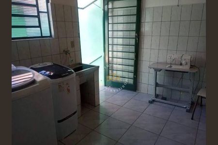 10_photo/94c8ce9b01.bb7a57c5086318e7-ATLAS-6f2d214b-01d3-4a7e-9875-12238b3fca6c.jpg de casa à venda com 2 quartos, 142m² em Jardim Anton von Zuben, Campinas