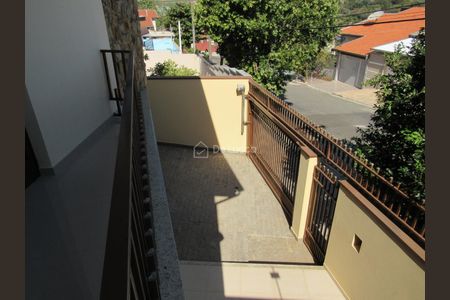 1_photo/94c8ce9bd7.bdf1def5ceb5107f-ATLAS-e26cacd6-86a7-472c-82c3-b4835db3c74b.jpg de casa à venda com 3 quartos, 190m² em Jardim Anton von Zuben, Campinas