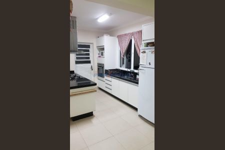 10_photo/94c8cea88f.5b63f18bcccc212e-ATLAS-67f41d58-826c-4065-b76a-e9dd9eae0ba2.jpg de casa à venda com 3 quartos, 200m² em Jardim Nova Europa, Campinas