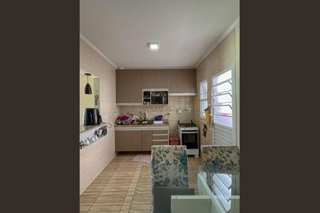 9_photo/94c8ceabe7.42e6edcb8394660c-ATLAS-cea3d262-d65d-4b51-a0e6-1aae9ab1716e.jpg de casa à venda com 2 quartos, 68m² em Parque Jambeiro, Campinas