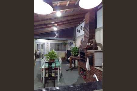 11_photo/94c8ceae57.5cacb5cd1a05b02e-ATLAS-a278e4b6-295a-4ea1-afac-4fa7e91e6029.jpg de casa à venda com 2 quartos, 140m² em Parque Jambeiro, Campinas