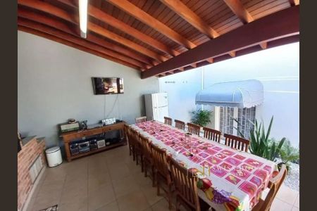 4_photo/94c8ceaf0f.1bbd39e1c1bf965e-ATLAS-081a3473-7acb-4b75-8630-c3aab40abac0.jpg de casa à venda com 4 quartos, 250m² em Parque Jambeiro, Campinas