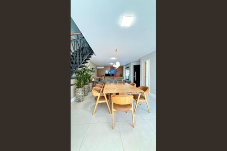 61_photo/94c8ceb327.f38e38137a2159e3-ATLAS-14b77ab2-b7bd-4be0-a6d9-be48f6440ac2.jpg de casa para alugar com 4 quartos, 250m² em Loteamento Parque São Martinho, Campinas