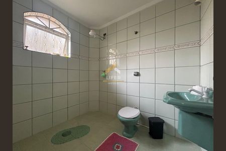 25_photo/94c8ceb42b.2b9511093ab5ce44-ATLAS-b568a5fd-7994-46da-9a92-417e2648dd09.jpg de casa à venda com 6 quartos, 278m² em Vila Campos Sales, Campinas