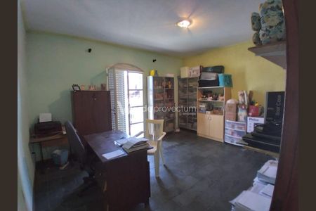 11_photo/94c8ceb457.621ee2e78907adfc-ATLAS-e696b3f9-624a-448e-8962-a8d53987ba04.jpg de casa à venda com 5 quartos, 278m² em Vila Campos Sales, Campinas