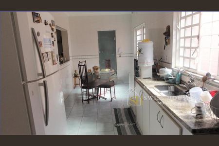 8_photo/94c8ceb50b.cef5064140c4ac7c-ATLAS-fd12f9c2-1912-4843-84cf-14048e32e867.jpg de casa à venda com 3 quartos, 180m² em Vila Campos Sales, Campinas