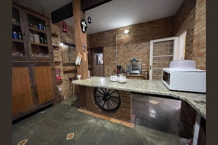 2_photo/94c8ceb9fb.9f73e101bd22bb98-ATLAS-ee86fa8b-5413-425b-8a26-33d69ff59da7.jpg de casa à venda com 5 quartos, 172m² em Vila Marieta, Campinas