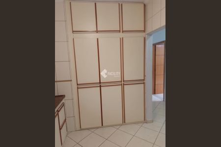 9_photo/94c8cec0cb.d7b7135cffaafe0a-ATLAS-1bfd7315-493c-4bf7-816a-0e2147d5758c.jpg de casa para alugar com 3 quartos, 168m² em Jardim dos Oliveiras, Campinas