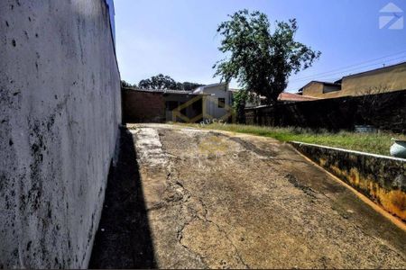 4_photo/94c8cec55b.dda3a78fb47de289-ATLAS-6a4061e3-3932-4606-ac66-89e1d4dde4b2.jpg de casa à venda com 1 quarto, 62m² em Jardim dos Oliveiras, Campinas