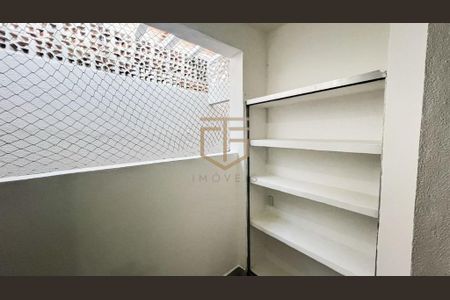 3_photo/94c8cec771.f38e38137a2159e3-ATLAS-a1908475-e367-4cd6-81b6-2a6e7087a384.jpg de casa à venda com 3 quartos, 244m² em Jardim dos Oliveiras, Campinas