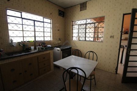 11_photo/94c8cecabf.445c0bca81181d7a-ATLAS-a21452bf-e210-4c04-836f-d3ae9a110ec0.jpg de casa à venda com 5 quartos, 207m² em Jardim Nova Europa, Campinas