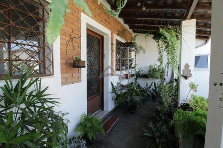 4_photo/94c8cecabf.445c0bca81181d7a-ATLAS-a4c1ff48-37df-4813-b456-a3f9801d2cd7.jpg de casa à venda com 5 quartos, 207m² em Jardim Nova Europa, Campinas