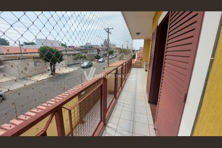 3_photo/94c8cecafd.40d9156f2e18fdd4-ATLAS-0debfea0-62dc-4ece-b5e6-bb51add505a8.jpg de casa à venda com 3 quartos, 256m² em Jardim Nova Europa, Campinas